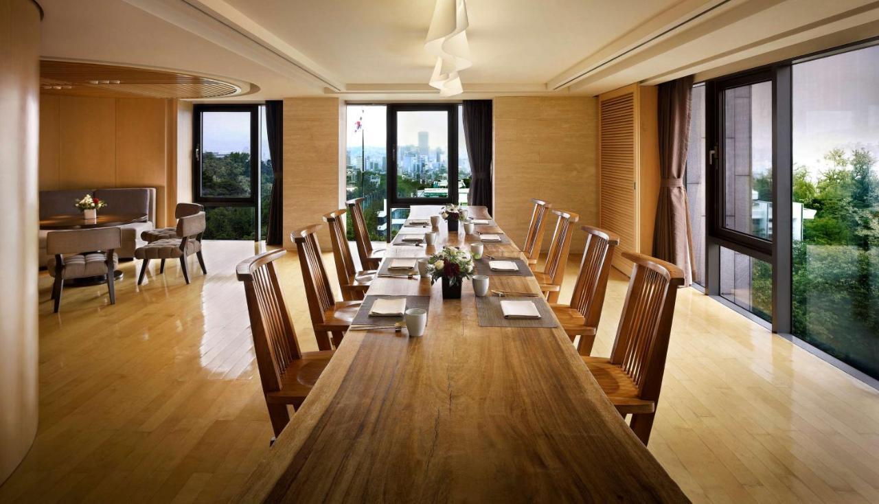 Banyan Tree Club & Hotel 5*