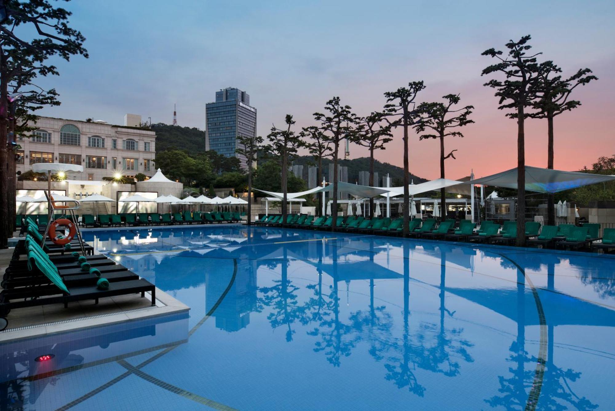 Banyan Tree Club & 酒店